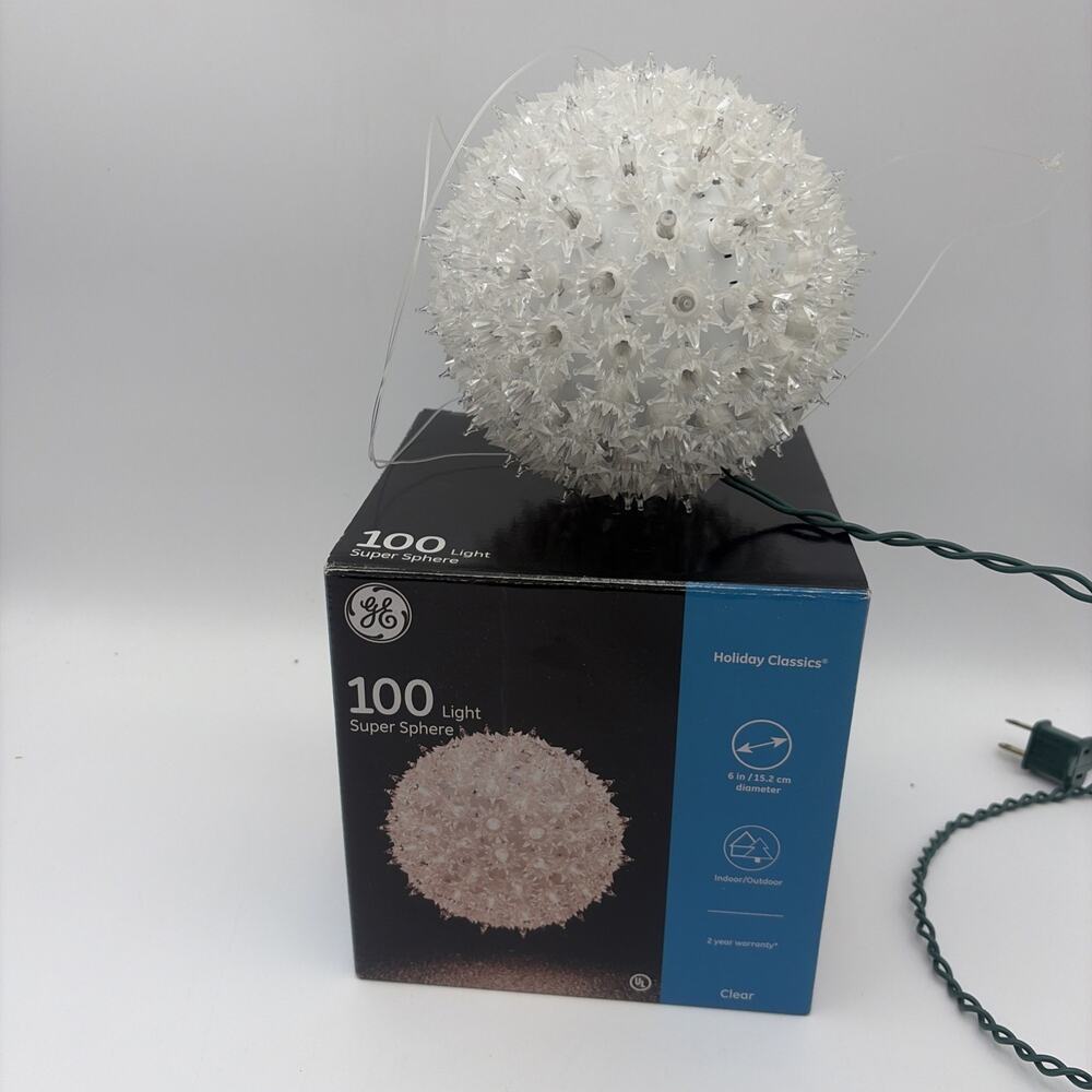 GE Classic Holiday Classics 100 WHITE Lights Super Sphere 6 Inch Tested outdoor